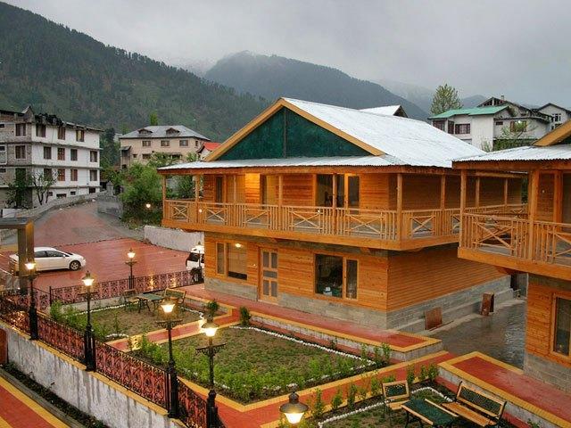 Himalayan Nomad Cottage, Manali ! All 2 Bedroom Independent Cottages ! Personal Lawn Every Cottage ! Parking ! Scenic Mountains View ! Spacious Rooms ! Kültér fotó